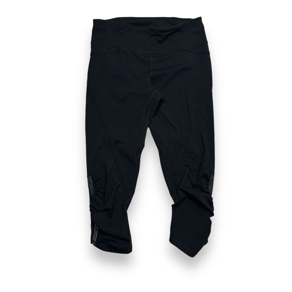 Lululemon Black Cropped Athletic Leggings with‎ Ruched Workout Capris Womens 2